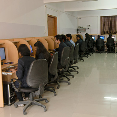 Hillside Group of Institutions Computer lab