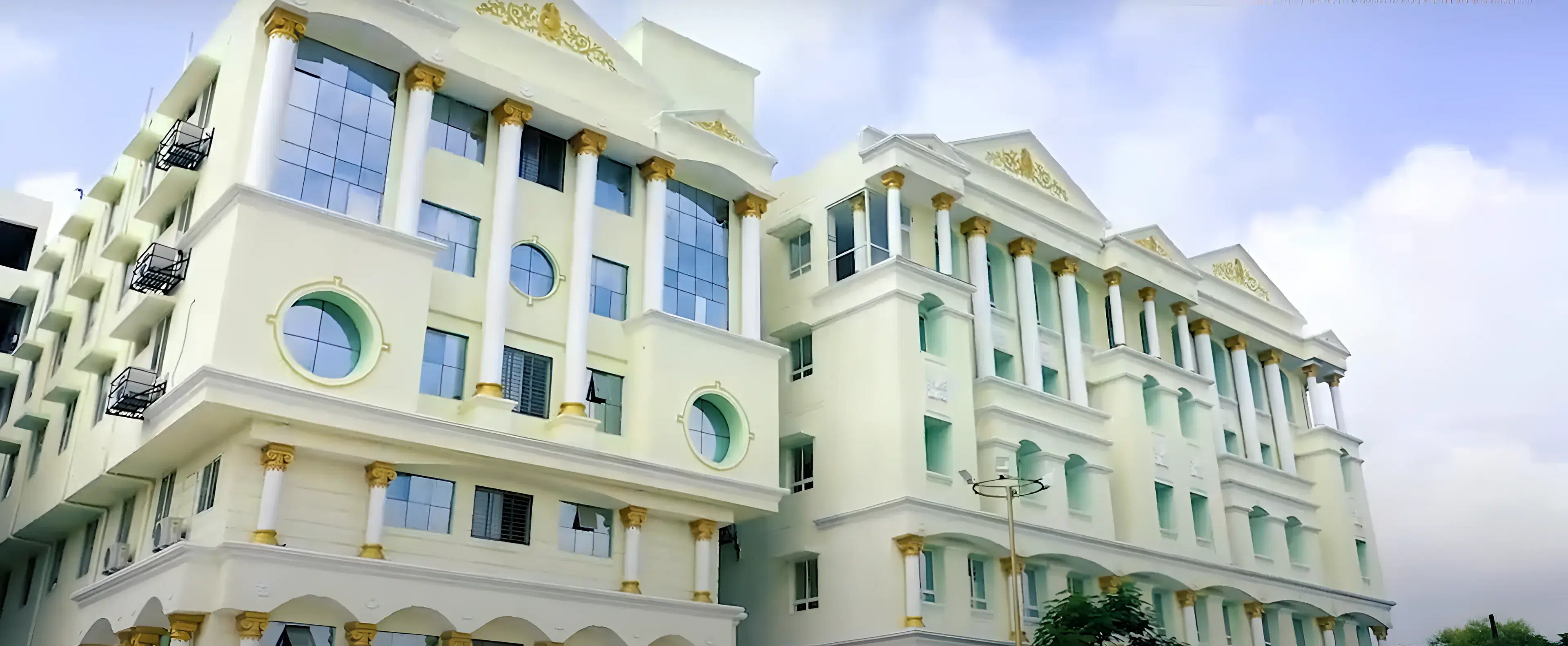 idyllic institute of management building(2)