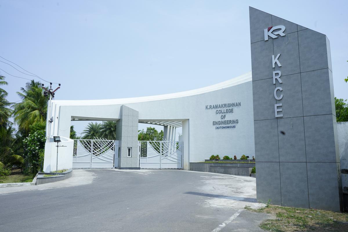 KRCE entrance