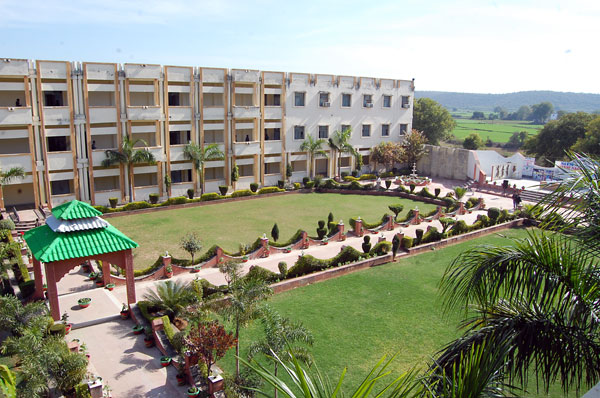 Nagaji Institute of Technology and Management Building