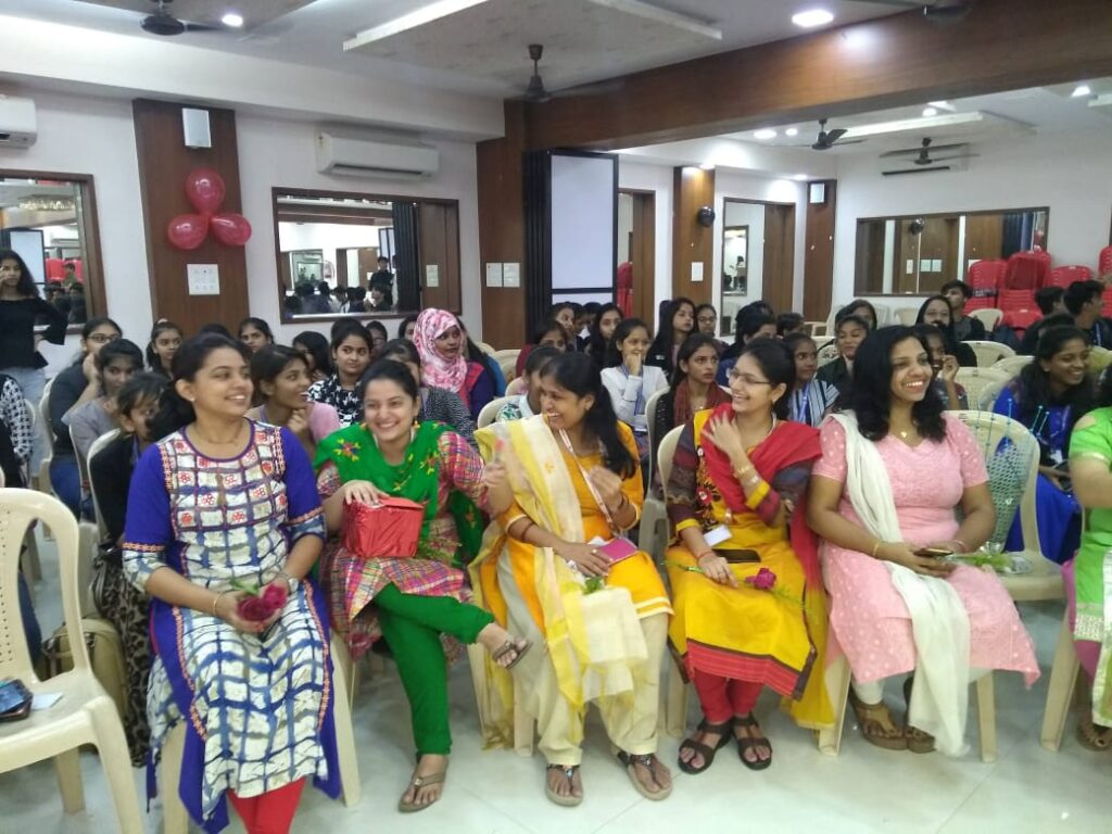 Reena Mehta College of Arts, Commerce, Science & Management Studies Gallery