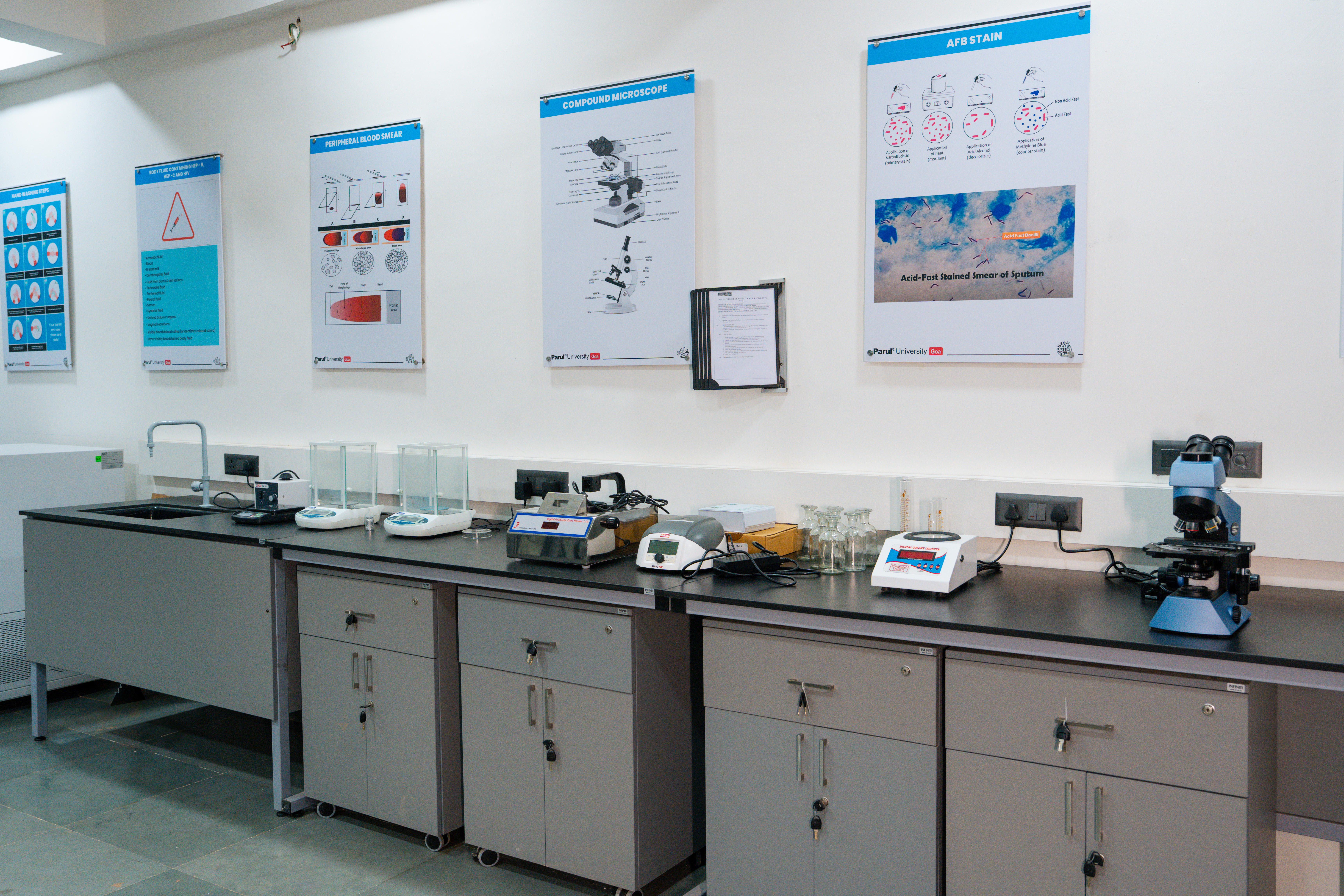 Microbiology & Clinical Pathology Lab