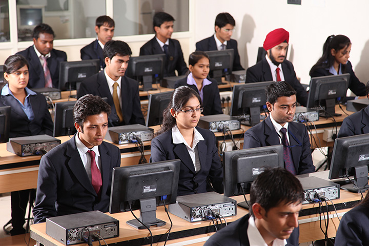 SAN International Business School Gallery