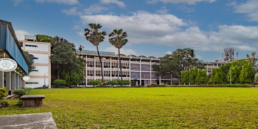 IIT Bombay Campus View(3)