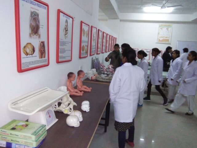 Aarogyam Institute of Paramedical and Allied Sciences Labs
