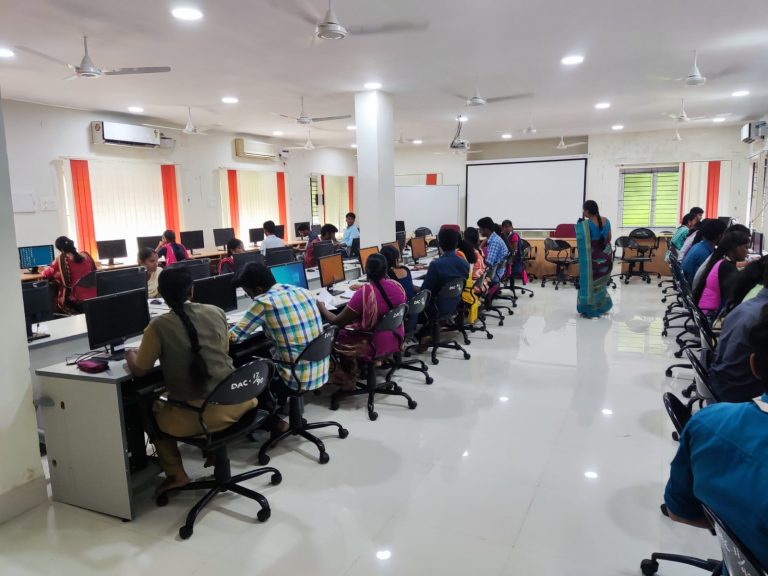 Agricultural College & Research Institute, Madurai Labs