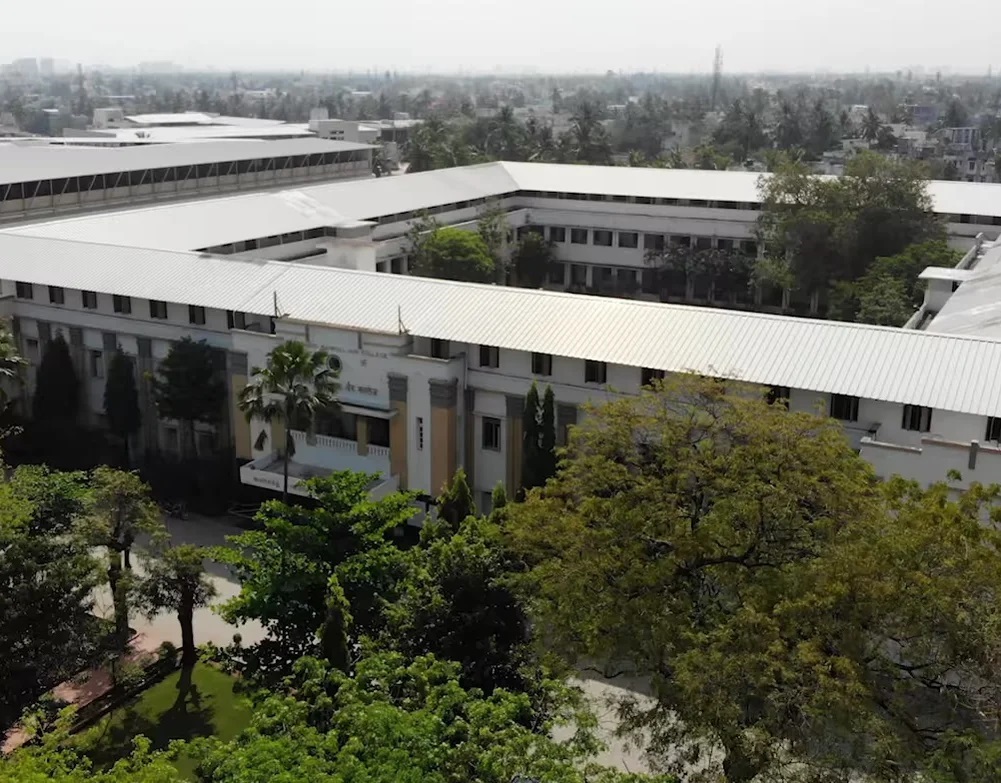 Agurchand Manmull Jain College Campus View(1)