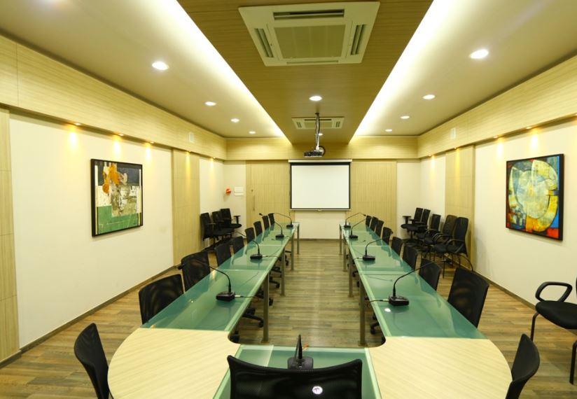 Agurchand Manmull Jain College Conference Room