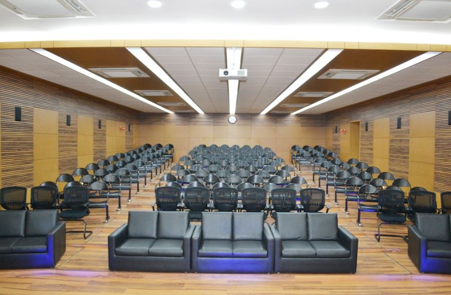 Agurchand Manmull Jain College Seminar hall