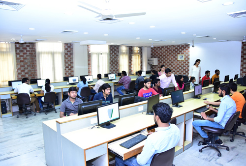 AKGEC Ghaziabad Labs(4)