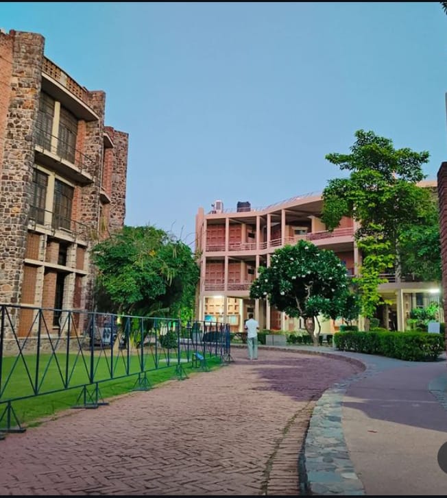 AKGEC Ghaziabad Campus Building(3)