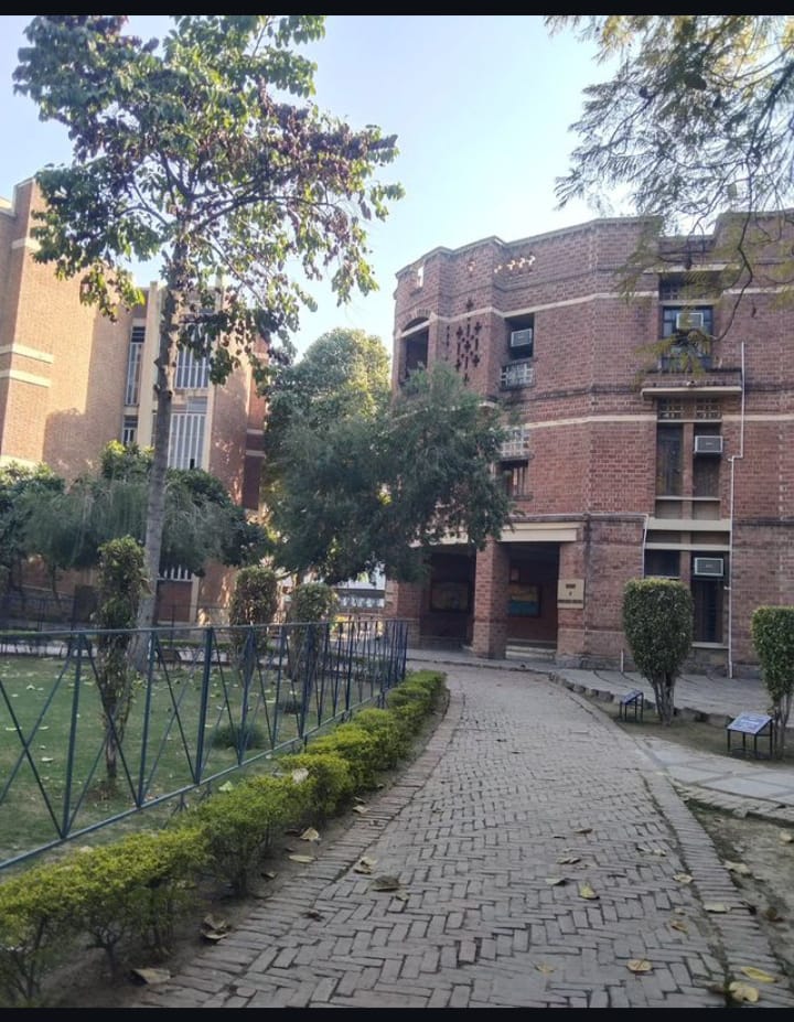 AKGEC Ghaziabad Campus Building(4)
