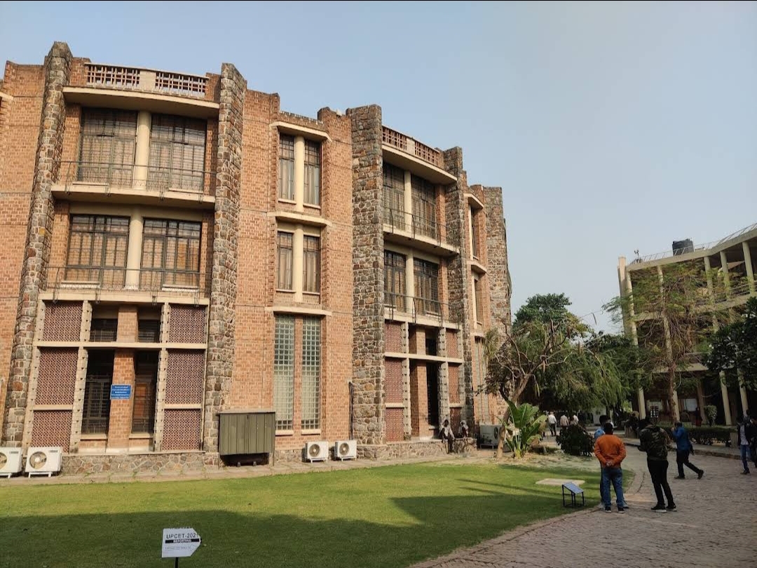 AKGEC Ghaziabad Campus Building(8)