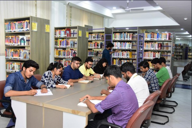 AKGEC Ghaziabad Library(3)