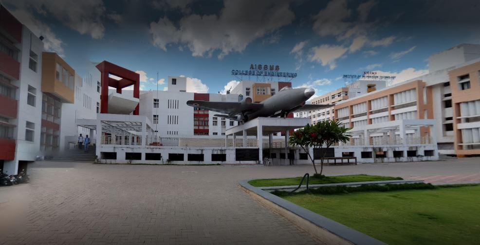AISSMS College of Engineering Main Building