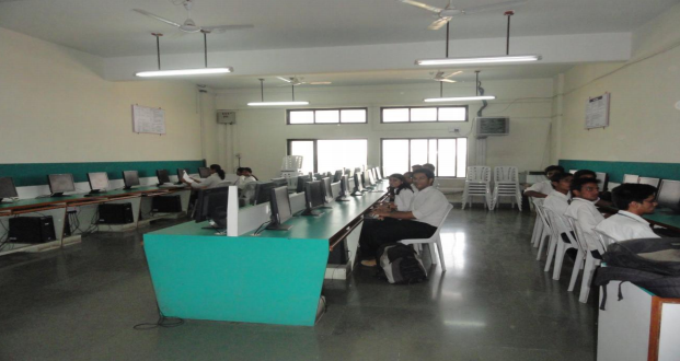 AISSMS Institute of Information Technology Labs(1)