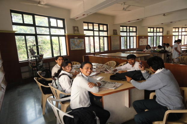 AISSMS Institute of Information Technology Library(1)