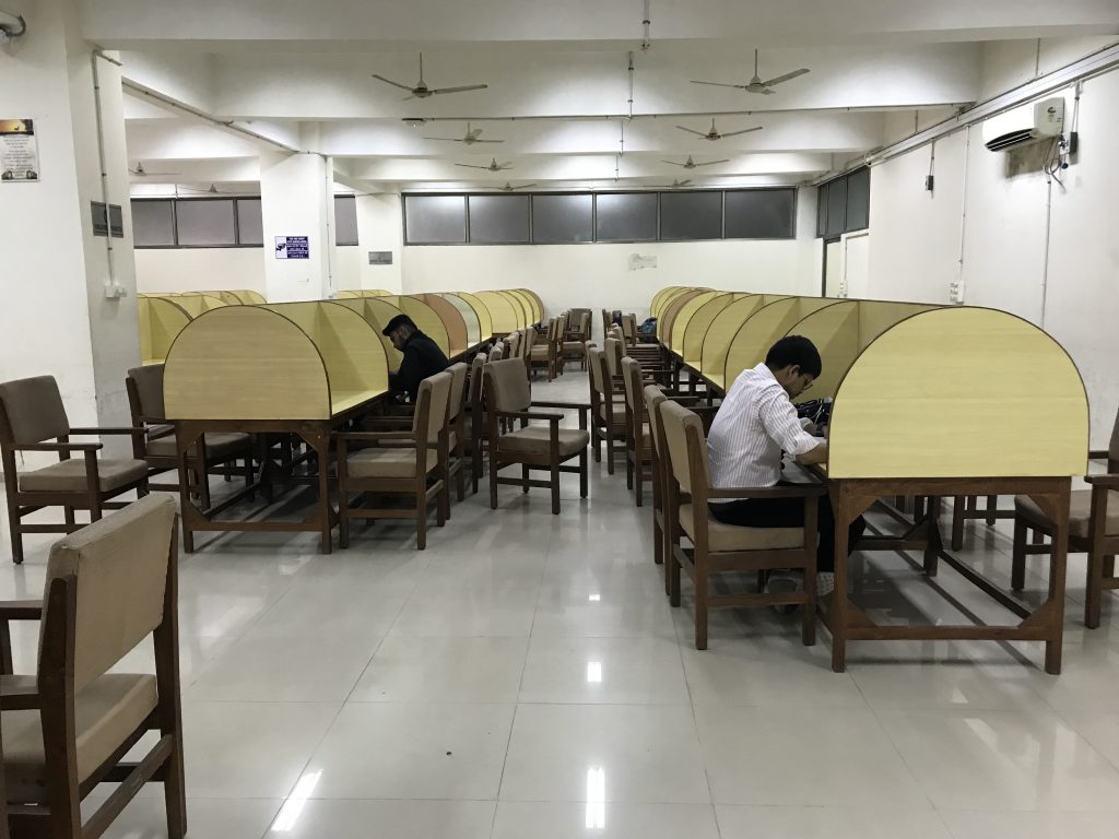 AMC MET Medical College Reading Room