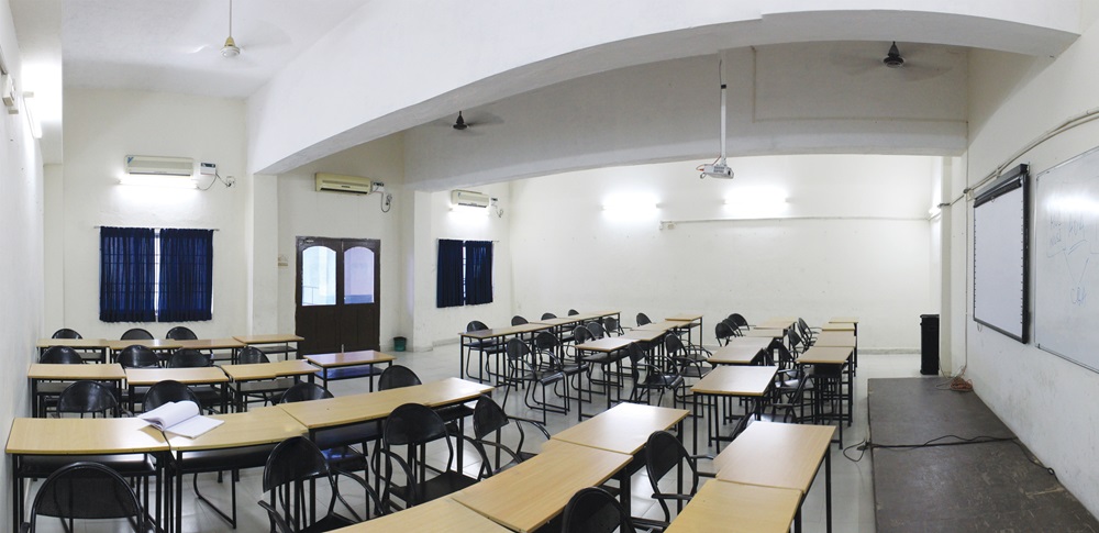 AMET University Powered by Emversity Lecture Hall(1)