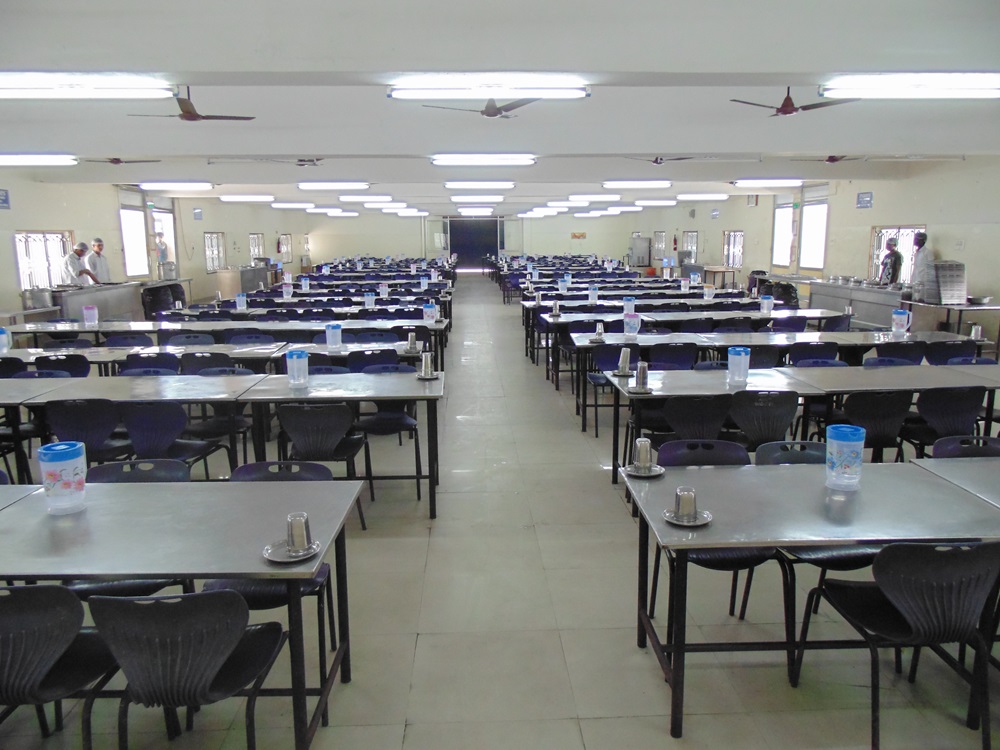 AMET University Powered by Emversity Cafeteria / Mess