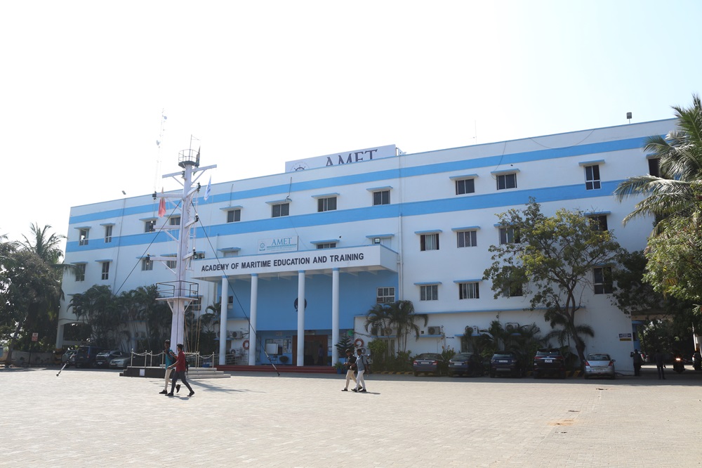 AMET University Powered by Emversity Campus Building(1)