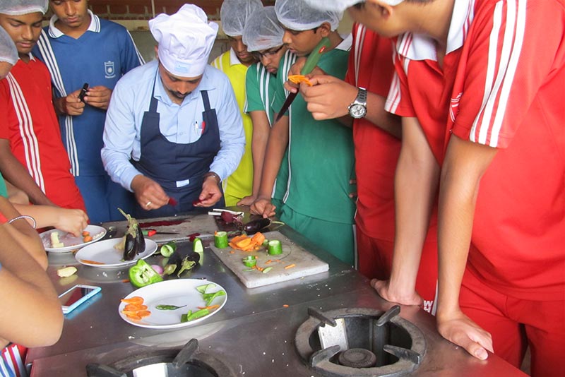 AMRO Others(3)