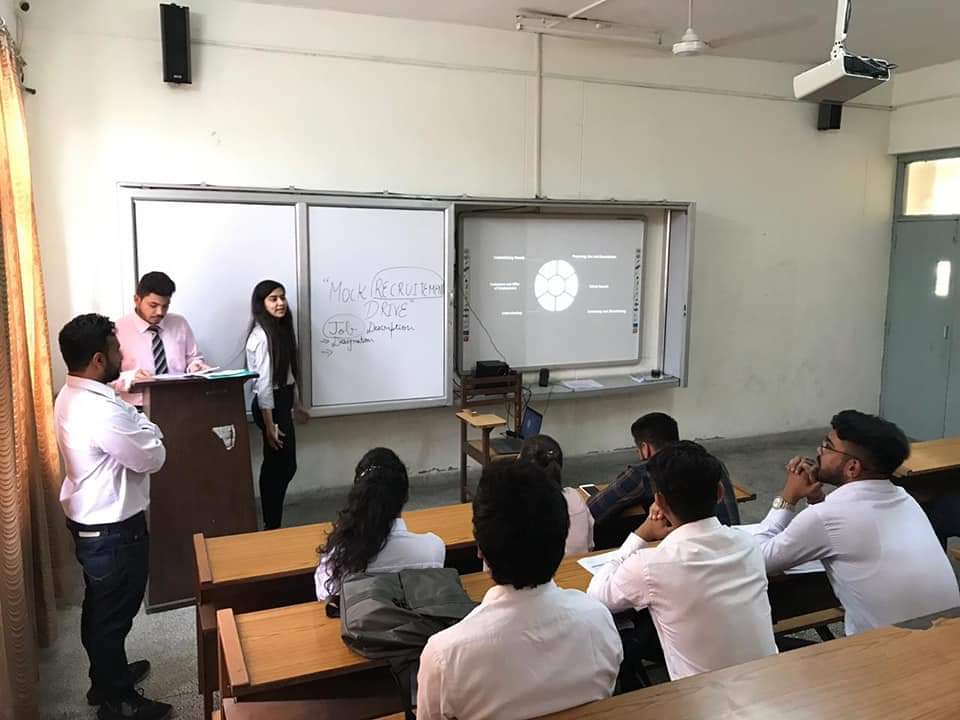 AIMETC Classroom(4)