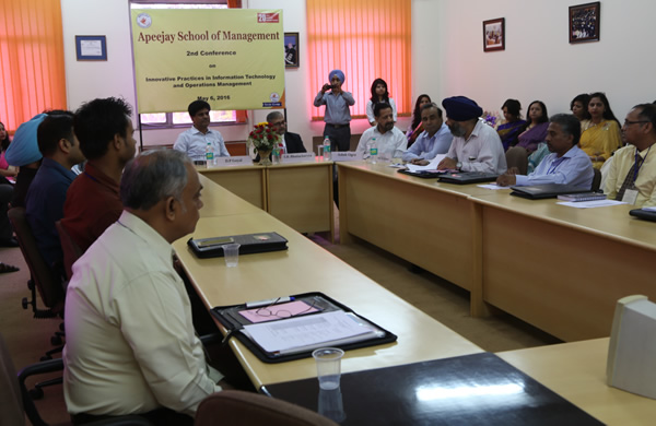 Apeejay Institute of Mass Communication Conference Room