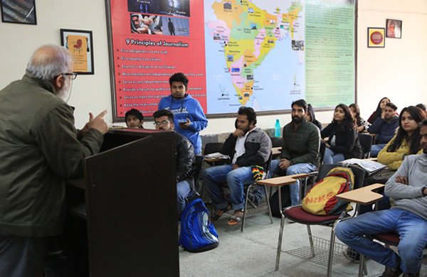 Apeejay Institute of Mass Communication Classroom