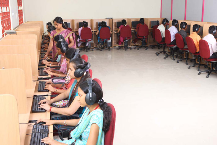 Apollo Priyadarshanam Institute of Technology Labs(5)