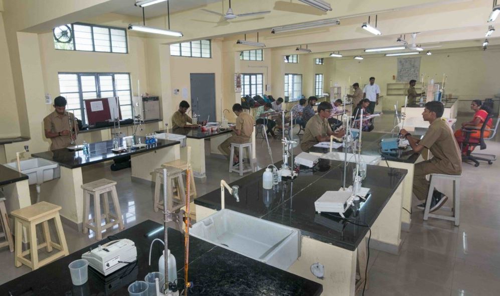 APS College of Engineering Labs(3)