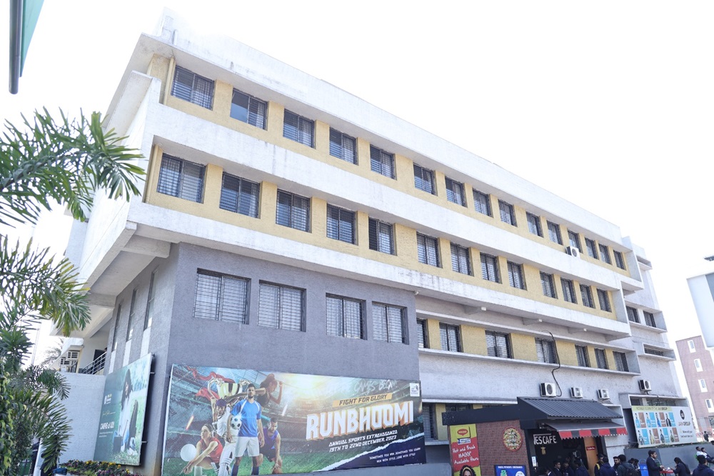 Arka Jain University Powered by Emversity Campus Building(3)