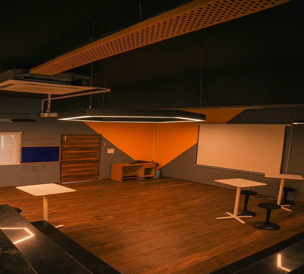Ashoka School of Business Others(6)