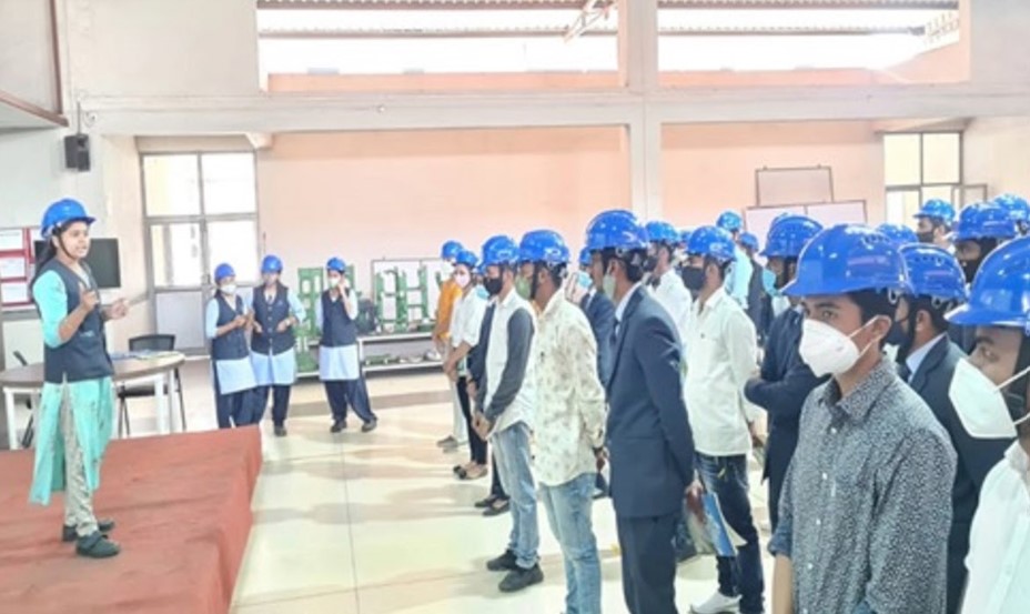 Ashokrao Mane Group of Institutions (AMGOI) Campus Building(8)