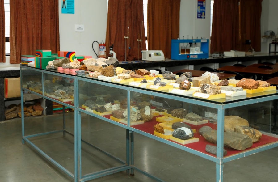 Ashokrao Mane Group of Institutions (AMGOI) Campus Building(23)
