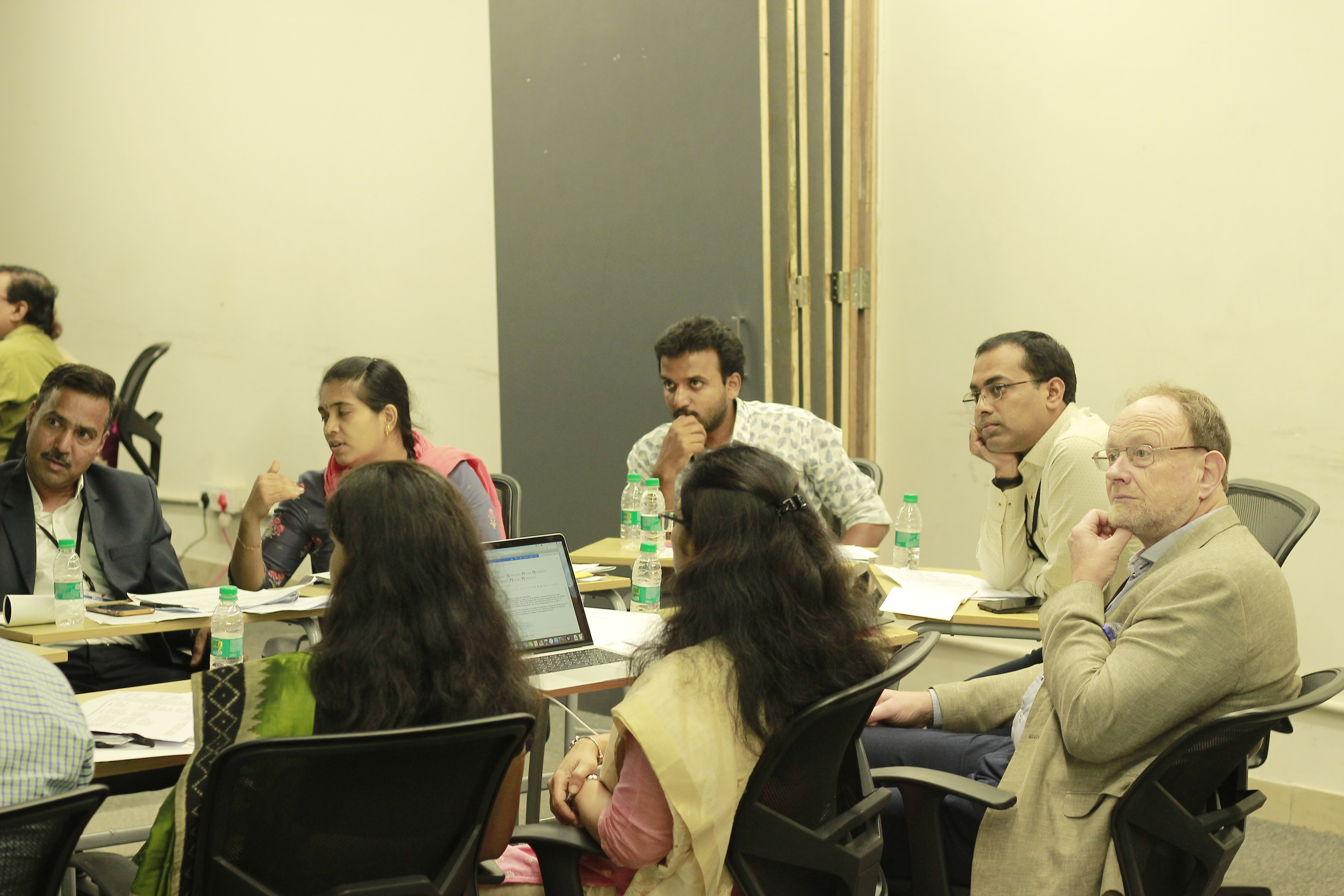 Asian Institute of Design Conference Room(2)