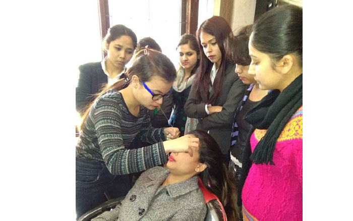 Avlon Academy Labs(1)