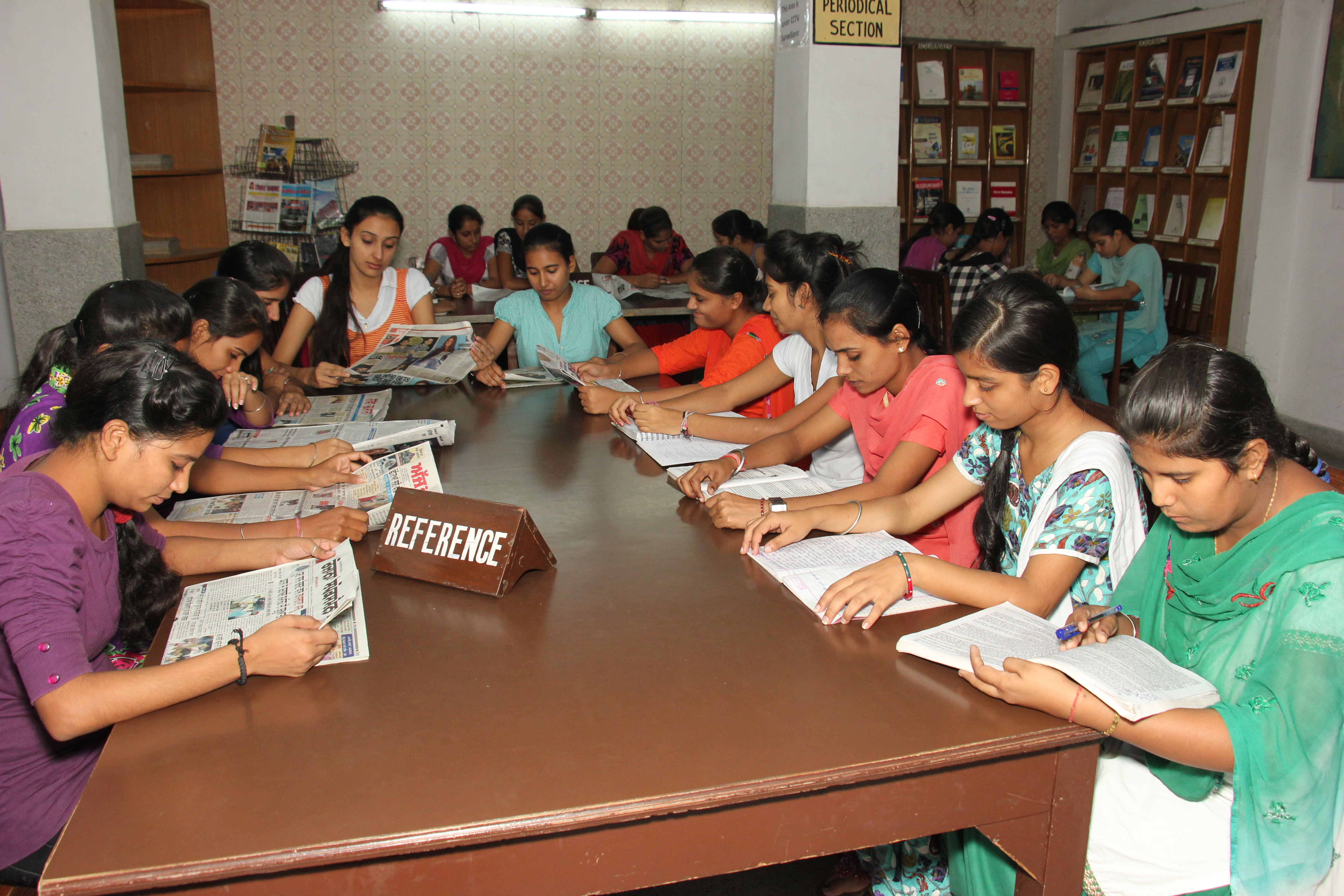 Banarsi Dass Arya College Library
