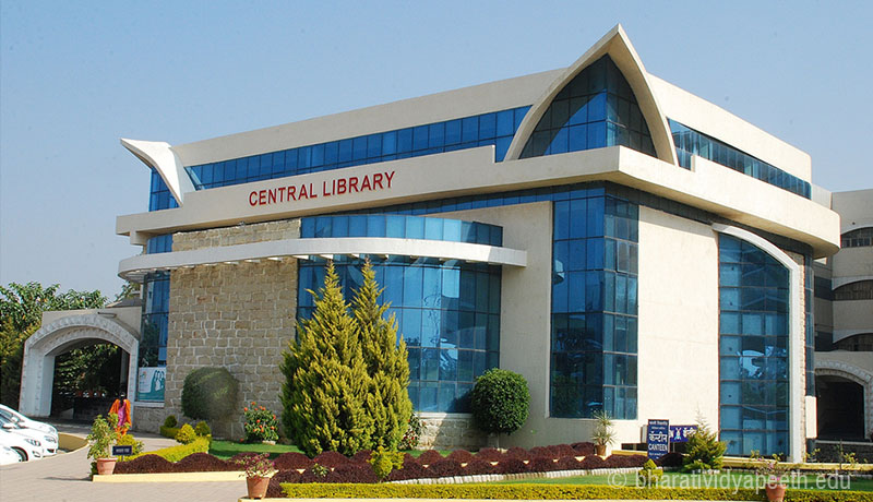 Bharati Vidyapeeth Library(1)