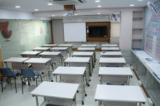 Cadence Academy, Hyderabad Classroom(2)