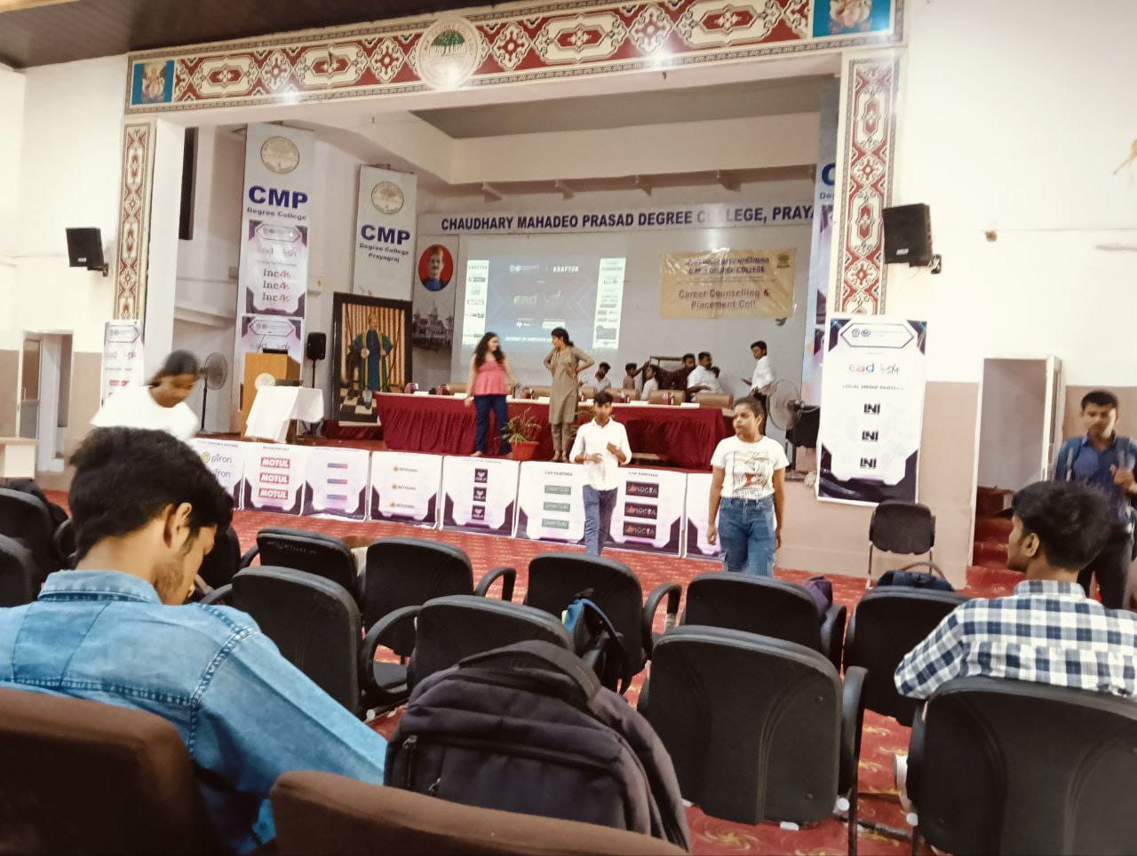 Chaudhary Mahadeo Prasad Degree College Convocation