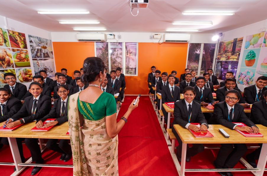 Chennais Amirta International Institute of Hotel Management Classroom(3)