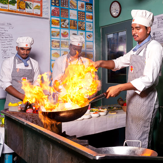 Chennais Amirta International Institute of Hotel Management, Vijayawada Labs(1)