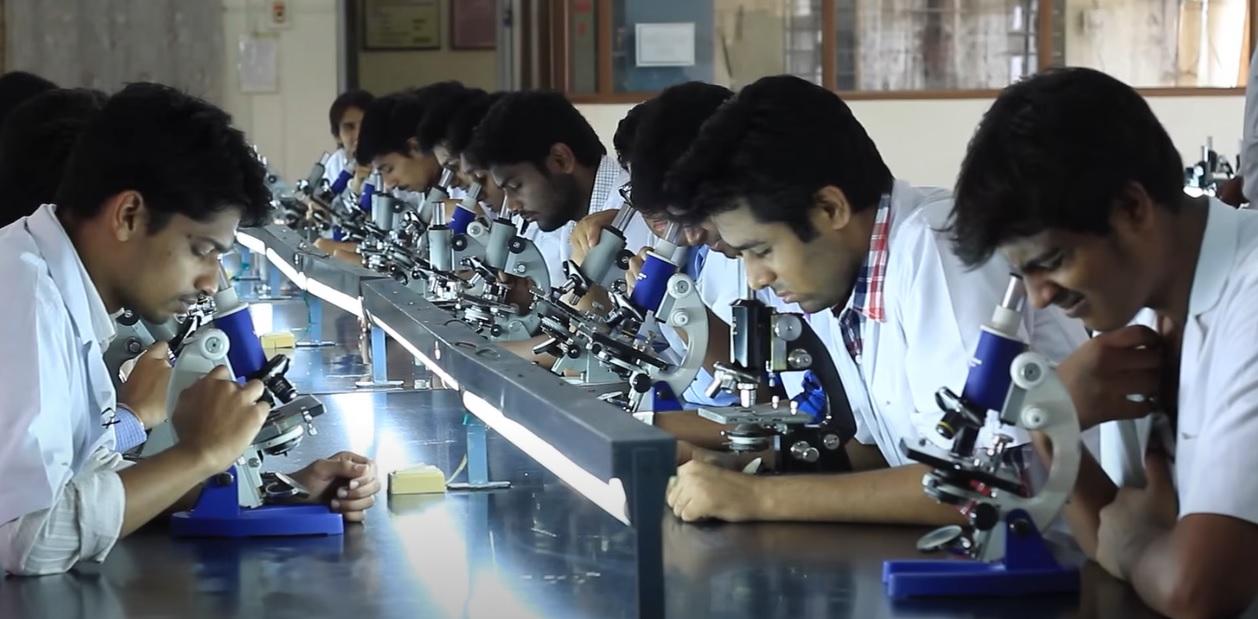 DY Patil Kolhapur Labs(1)