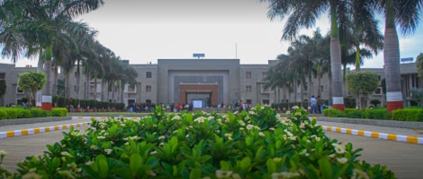 Darshan University Main Building