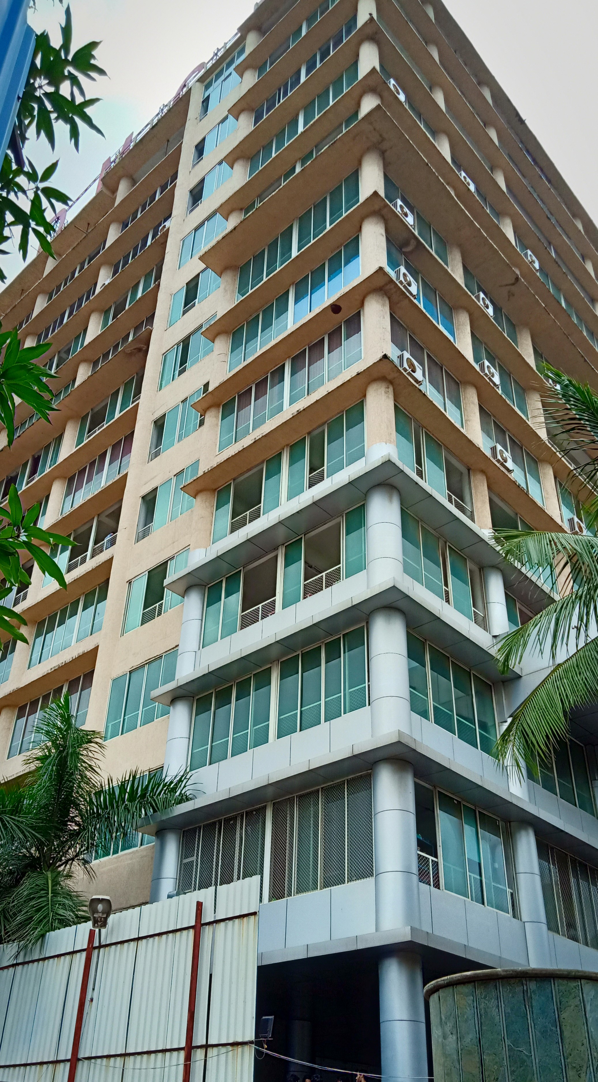 Datta Meghe College of Engineering Campus Building