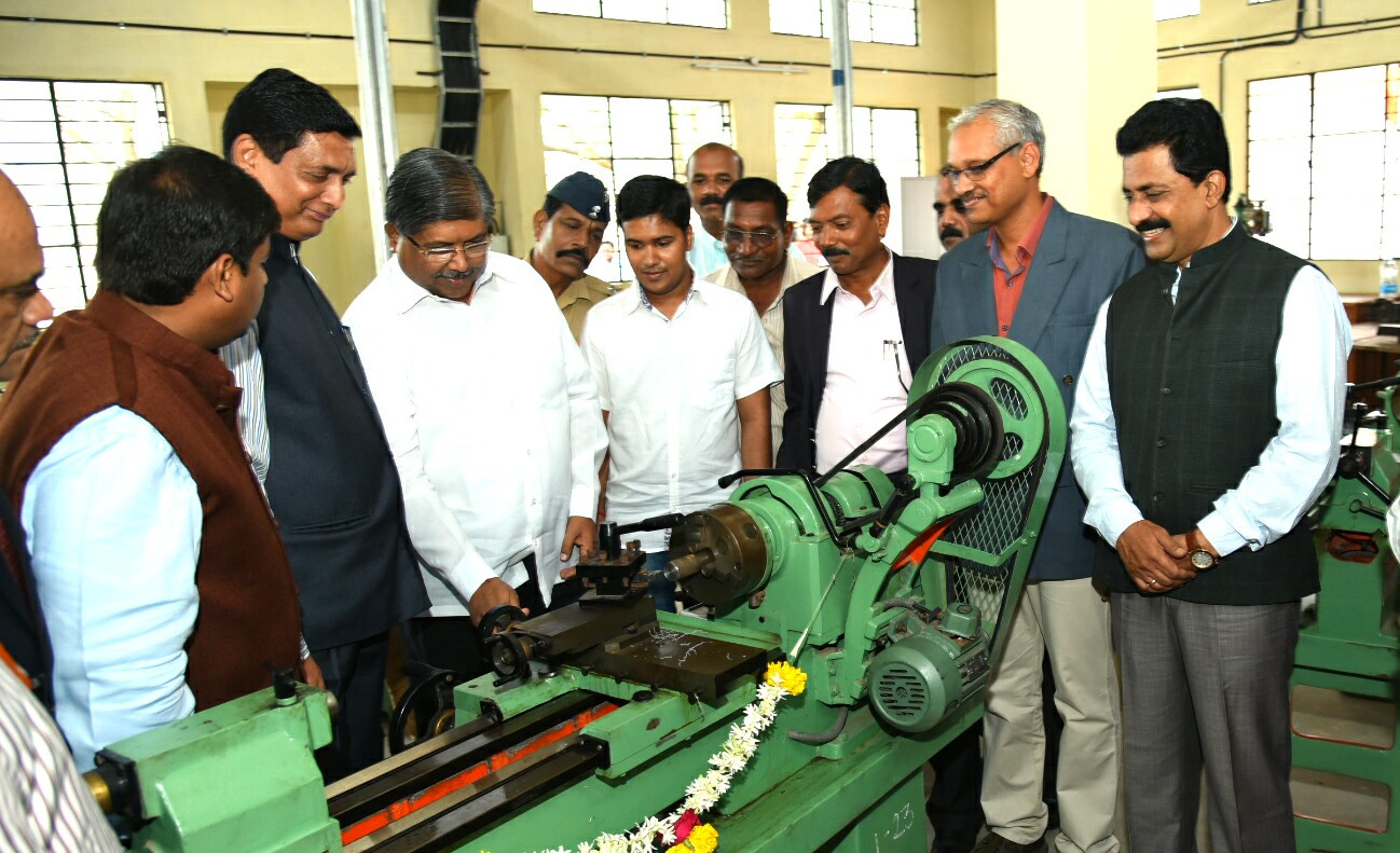 Department of Technology Labs(4)