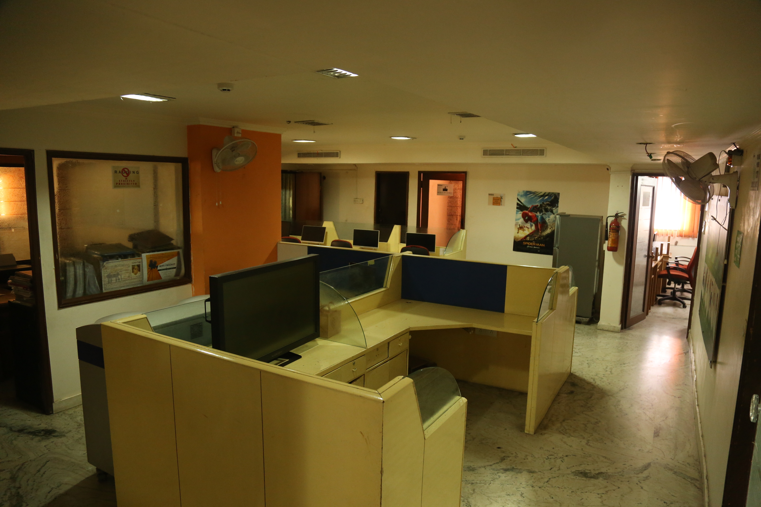 Digiquest Institute of Creative Arts and Design Labs(3)