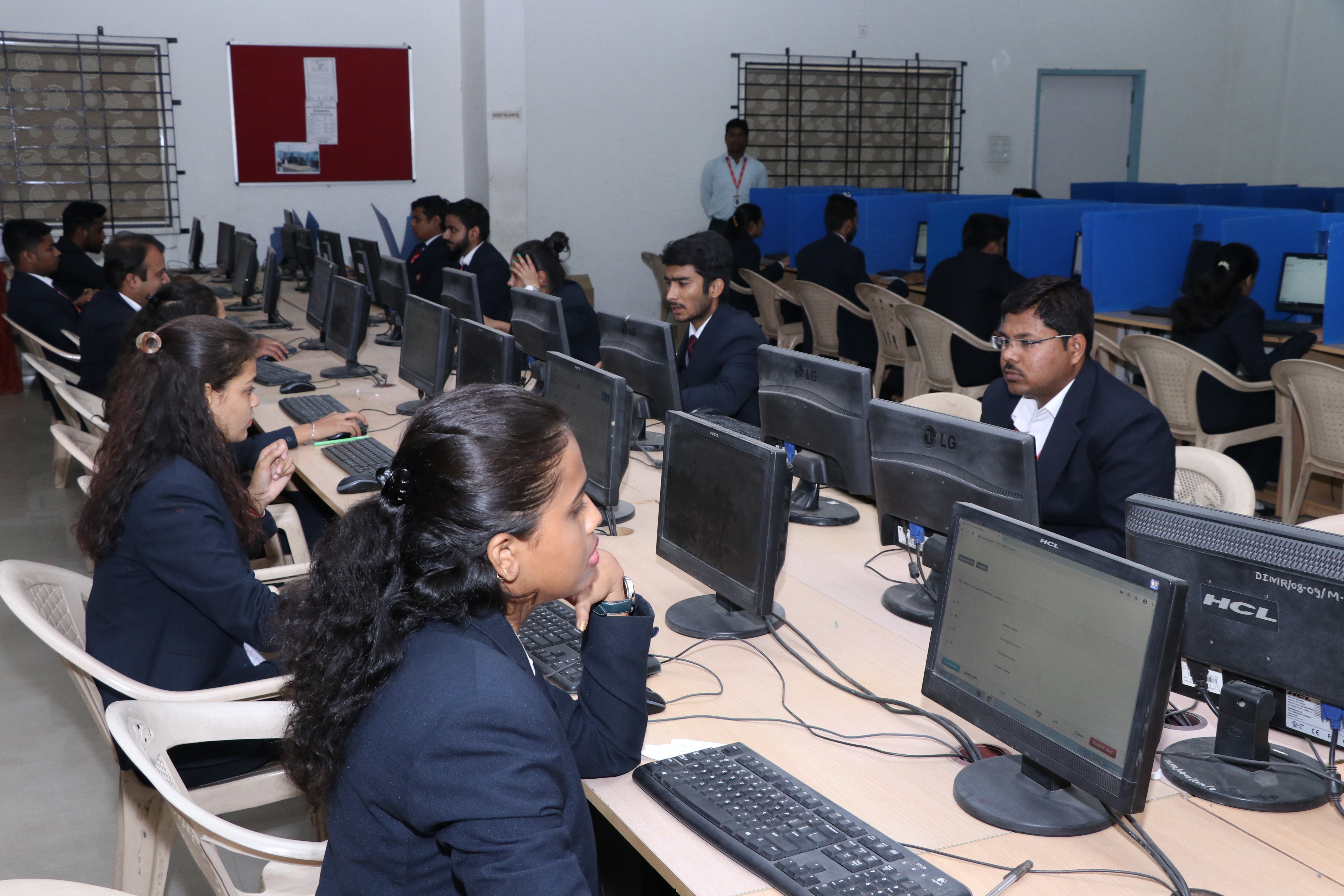 Dnyansagar Institute of Management and Research, Pune Labs