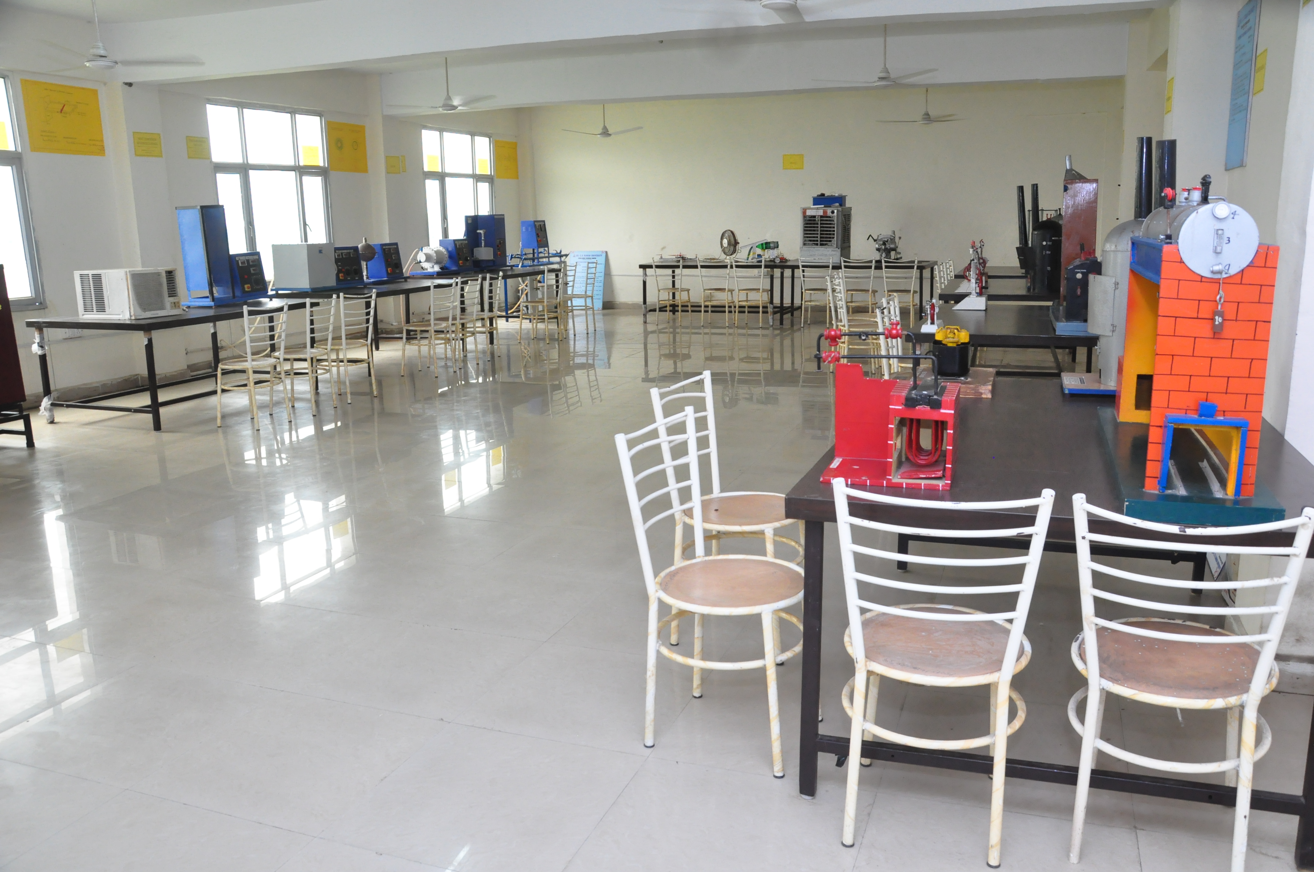 Dr CV Raman University Bihar Labs(3)